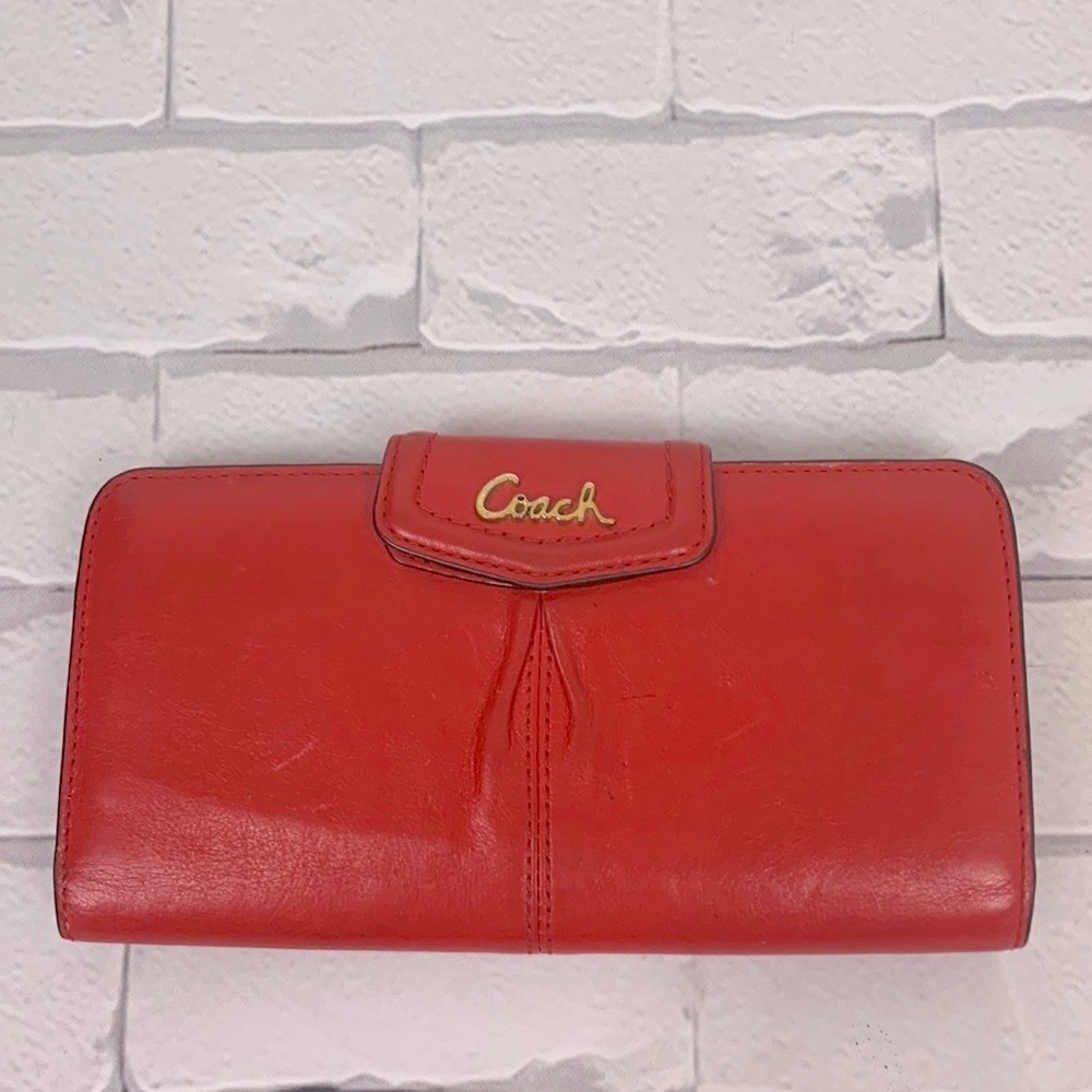 Vintage Coach bright Red leather wallet Gold logo Snap closure Pockets